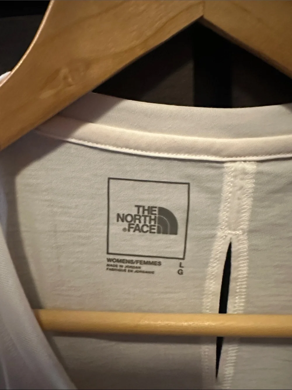 The North Face Women’s White Short Sleeve Tee Shirt - Picture 4 of 4